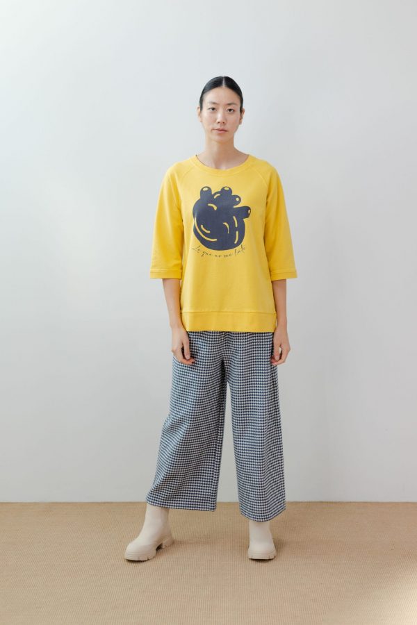 Sudadera amarilla «corazón»