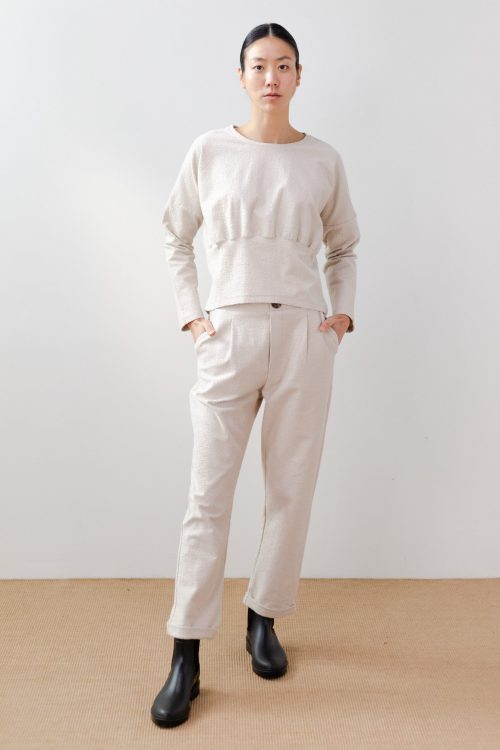 Pantalón crudo tejido rugoso