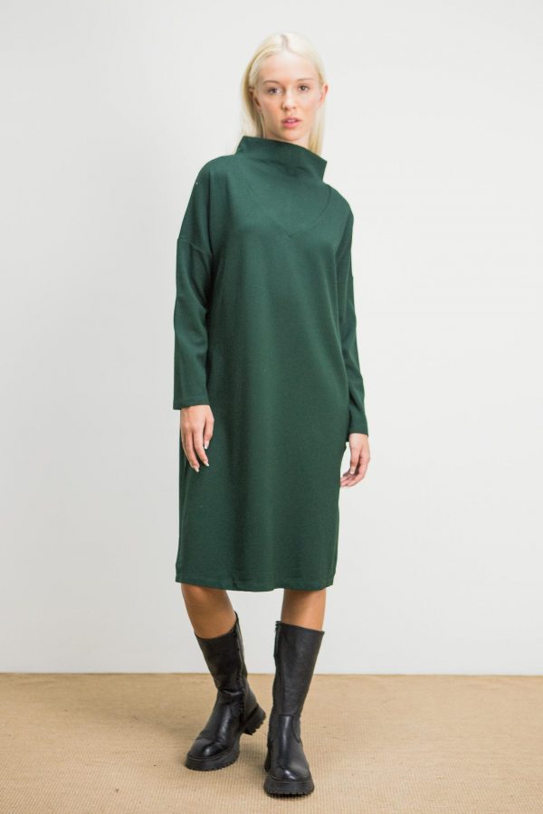 Vestido verde botella cuello chimenea