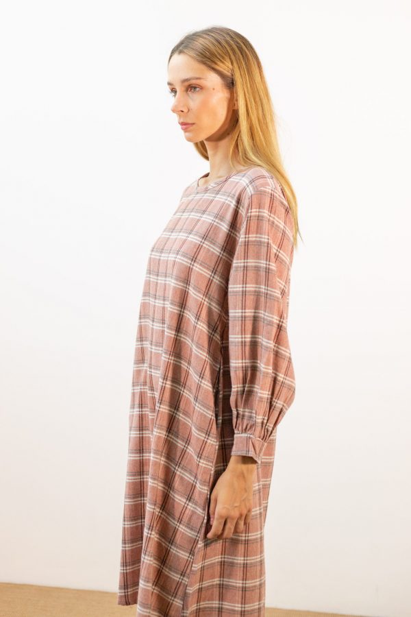 Vestido amplio cuadros