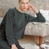 Top sudadera verde