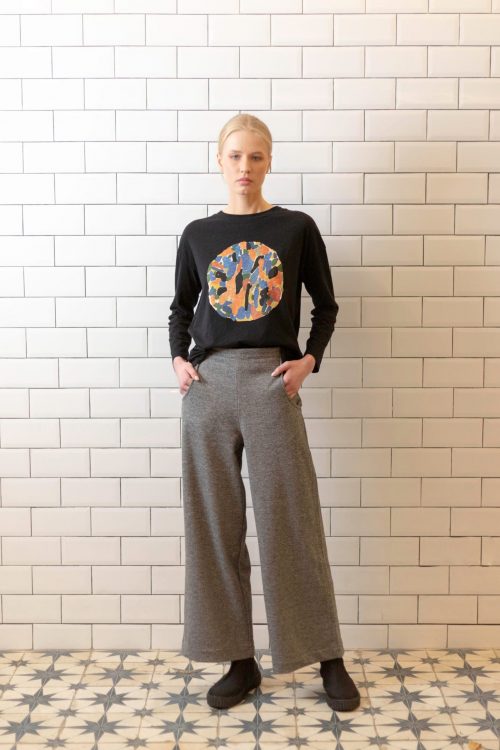 Pantalón gris palazzo