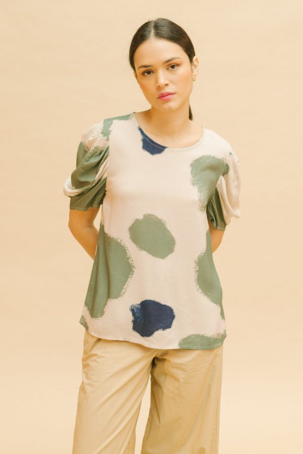 2401488_04-scaled-1.jpg Blusa estampada