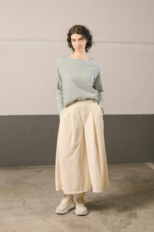 2403146capf_02-scaled-1.jpg Falda pantalón de pana larga