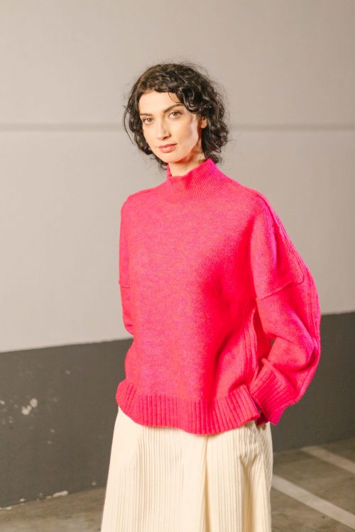 Jersey fucsia cuello alto