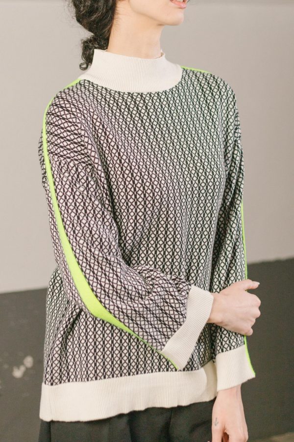 Jersey oversize negro y flúor