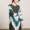 Vestido de punto gris y azul